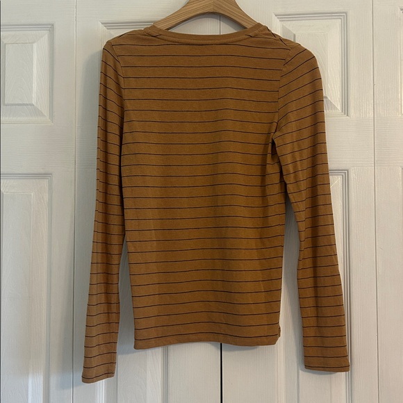 Vince Camel and Black Striped Top - Picture 4 of 4